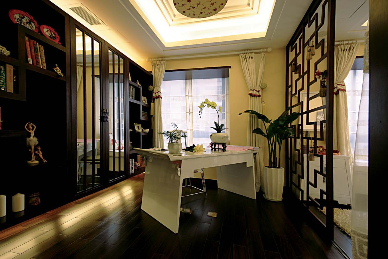 中式古典唯美三居室装修案例欣赏