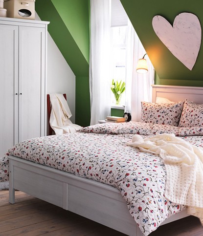 适合小户型的北欧简洁卧室搭配