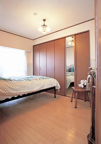 日式小户型婚房 融入曲线元素浪漫搭配