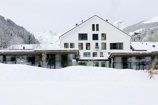 奥地利滑雪胜地现代风格酒店
