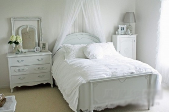 白色欧式风格卧室 雅致室内设计