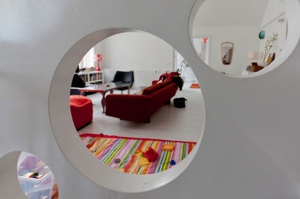 空间跳跃感 匈牙利创意公寓效果图