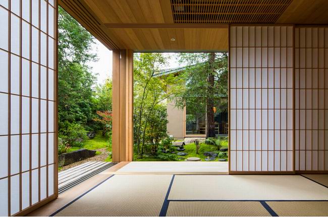 与环境相辅相融 日本奈良的花园住宅